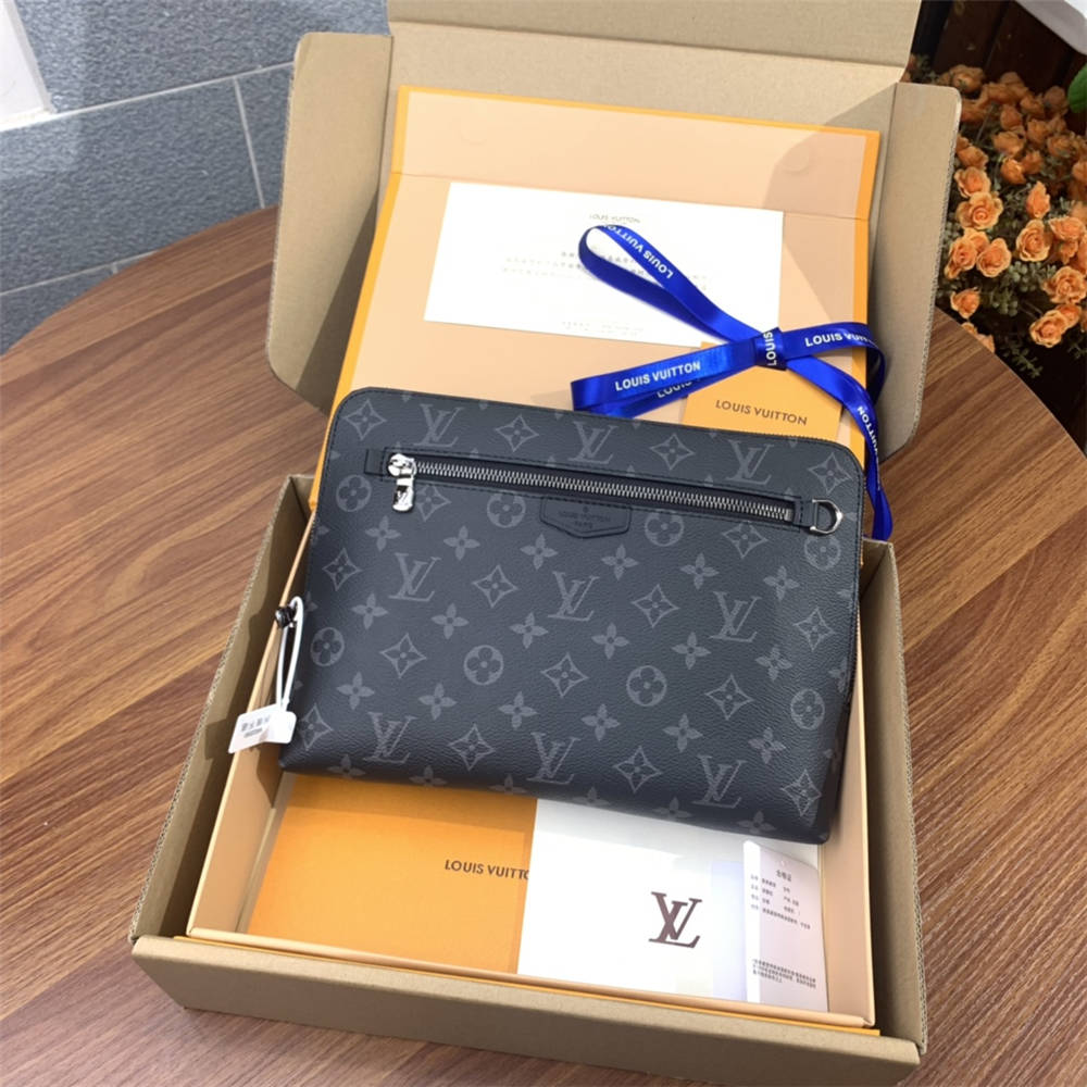 Louis Vuitton M60417  New Pouch  21.0 x 27.0 x 5.0cm 2025 new 